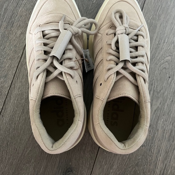 NWT Adidas Fear of God x Athletics 86 Lo Sneakers in Clay. US Men's 8/ Women's 9 - Picture 7 of 8
